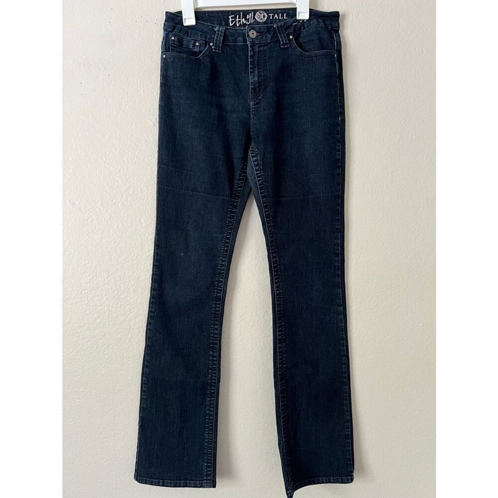 EUC ETHYL  Dark Blue Straight-Leg Jeans With Embellished Pockets in Size 10